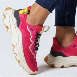 - WOMEN'S KINETIC™ BREAKTHRU DAY LACE SNEAKER
#13